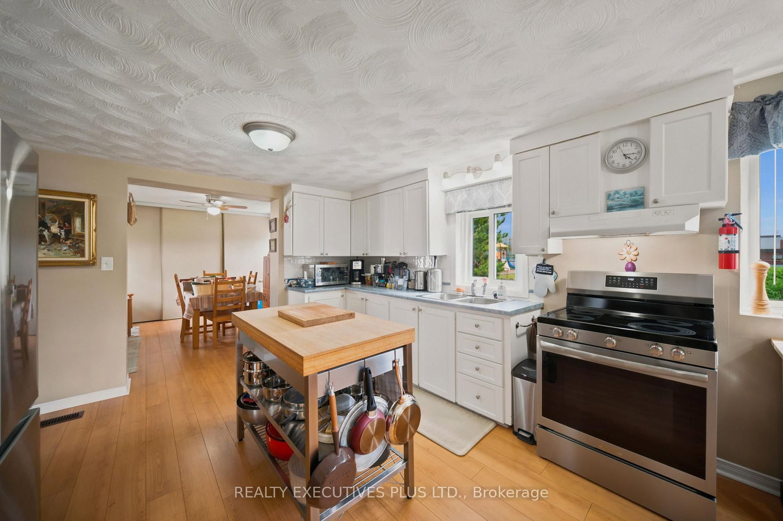 3705 Champlain Street E • Clarence-Rockland, ON photo 8