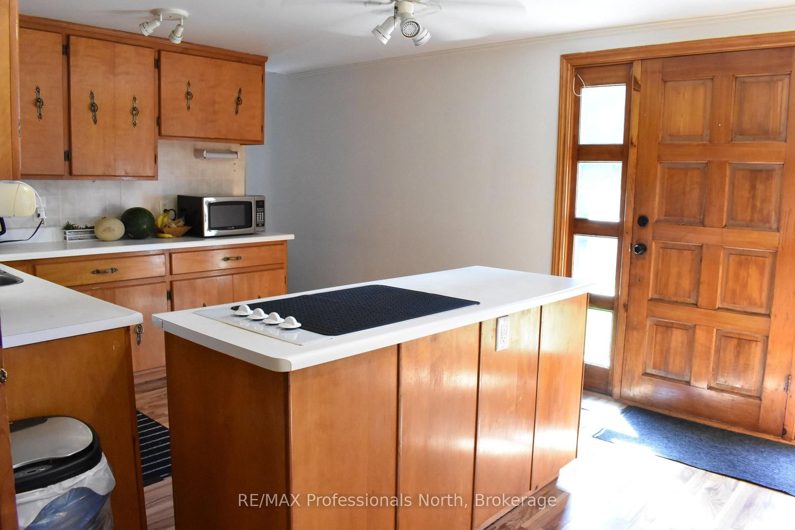 8111 County Road 503 • Minden Hills, ON photo 16