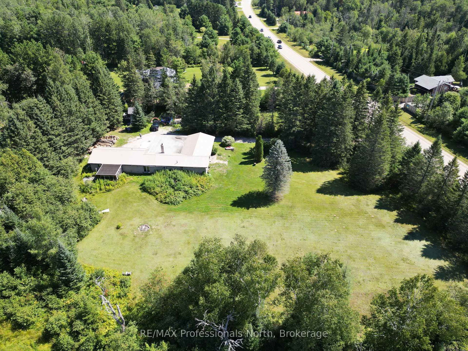 8111 County Road 503 • Minden Hills, ON photo 3