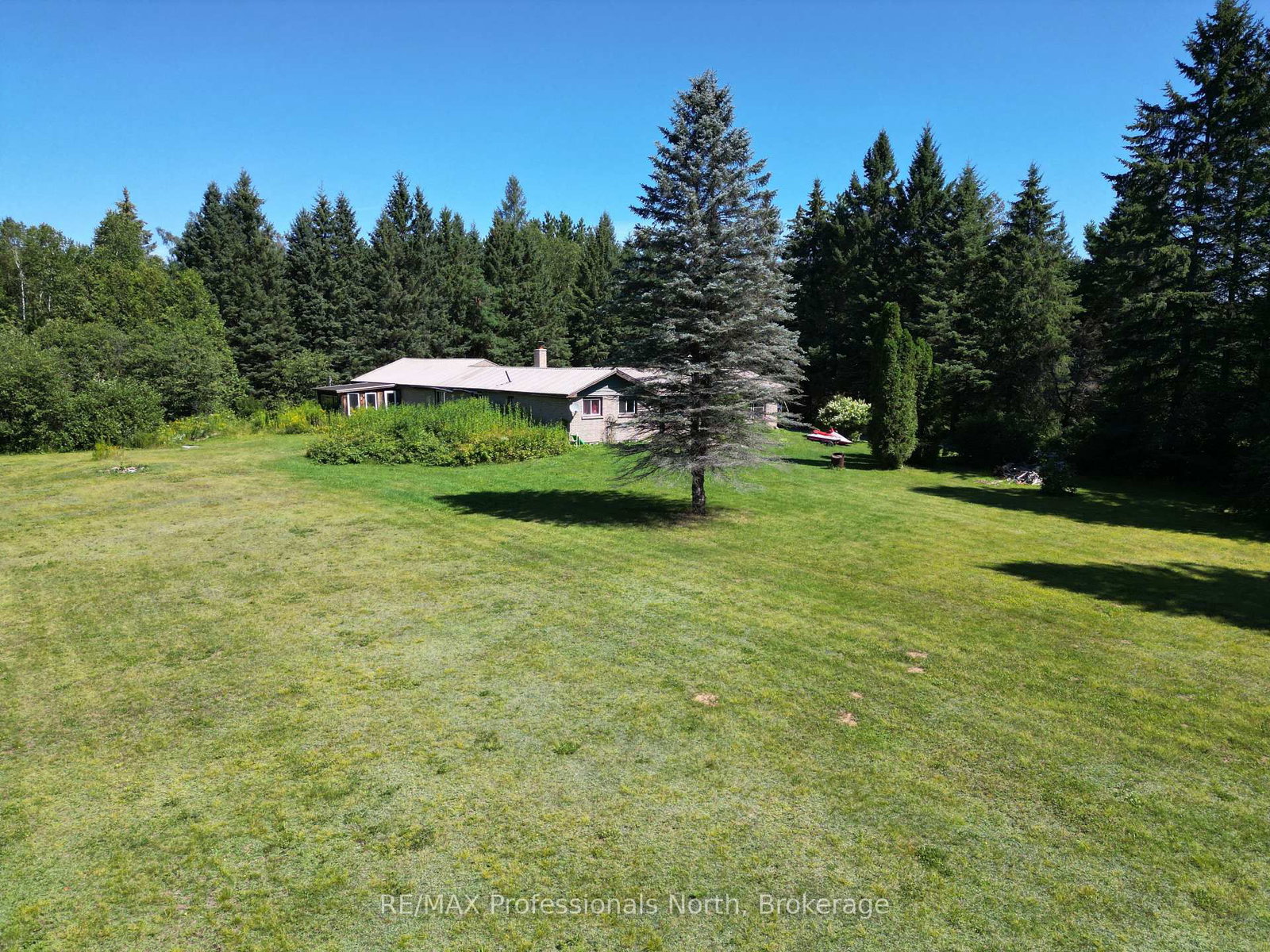 8111 County Road 503 • Minden Hills, ON photo 43