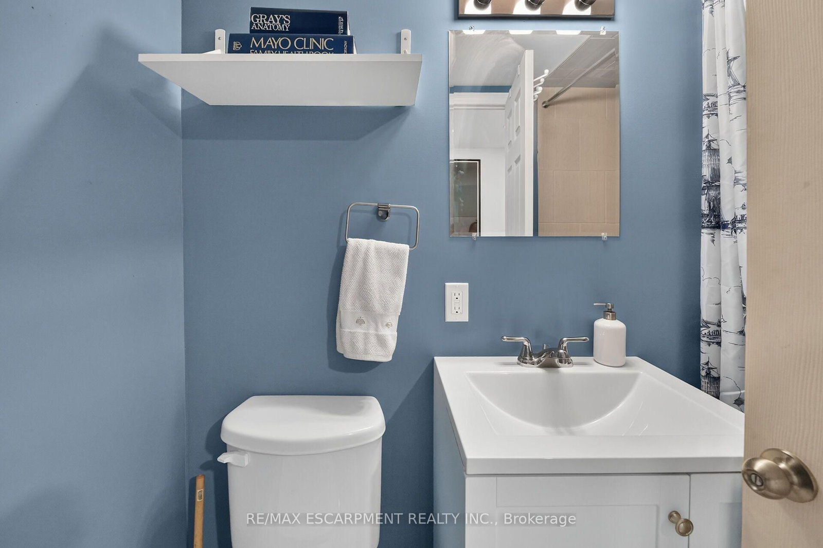 187 Ray Street N • Hamilton, ON photo 32