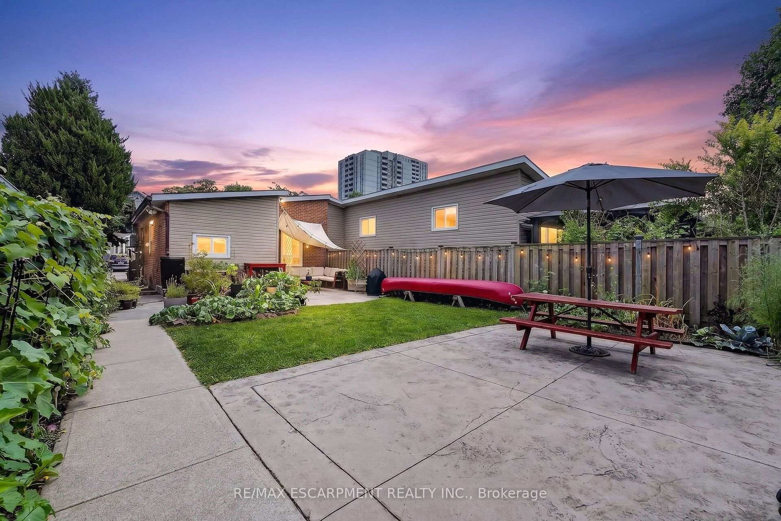 187 Ray Street N • Hamilton, ON photo 35