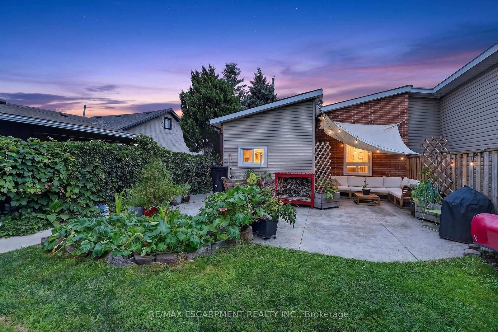 187 Ray Street N • Hamilton, ON photo 36