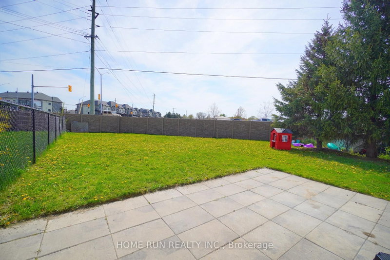 40 CRAMPTON Drive