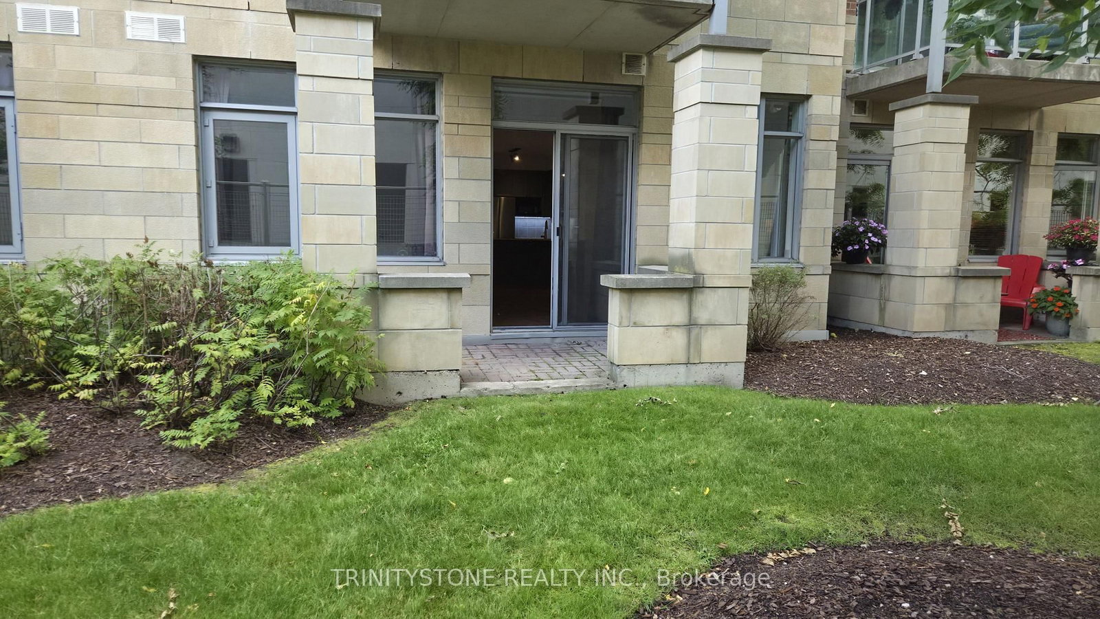 205 Bolton Street • #121 • Ottawa, ON photo 28