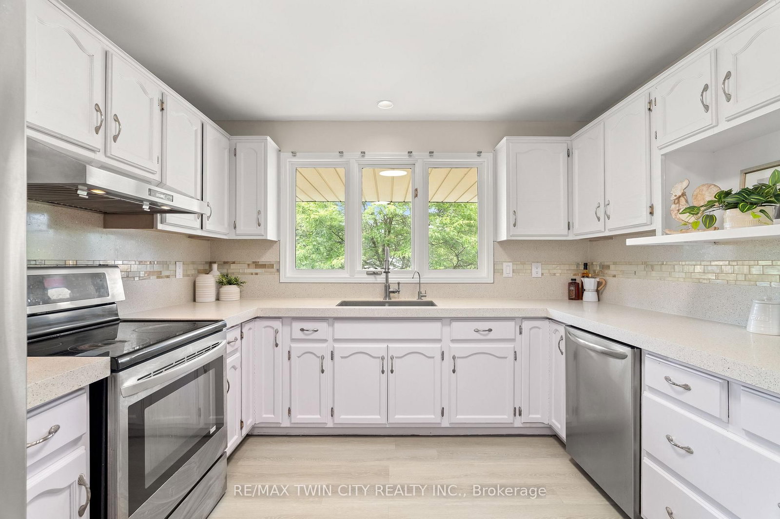 57 Yellow Birch Drive • Kitchener, ON photo 18
