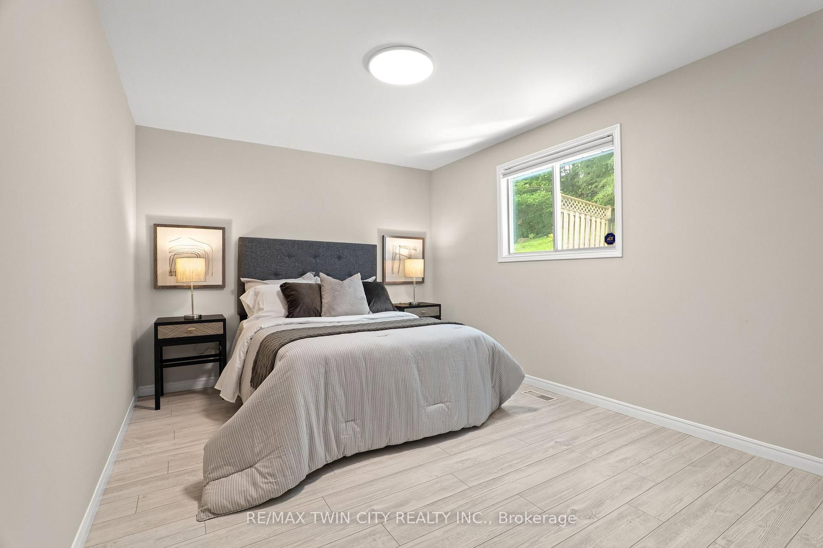 57 Yellow Birch Drive • Kitchener, ON photo 25