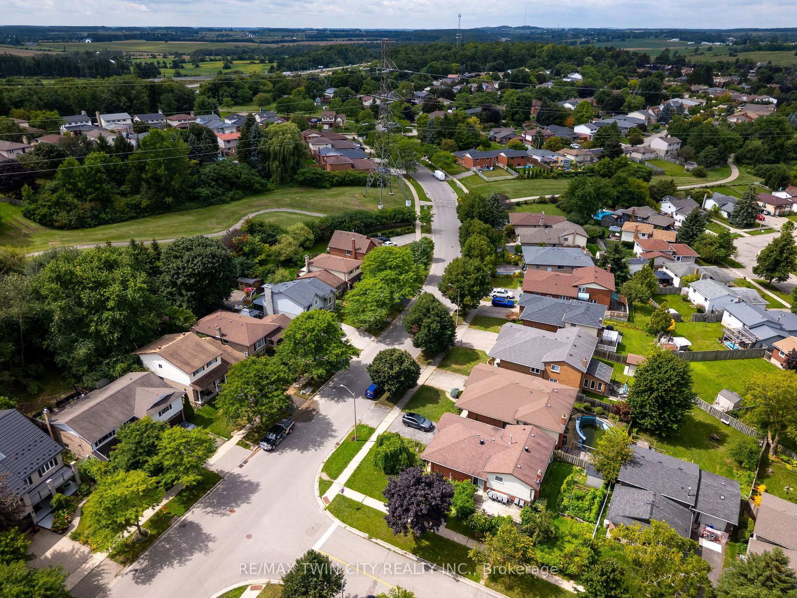 57 Yellow Birch Drive • Kitchener, ON photo 48