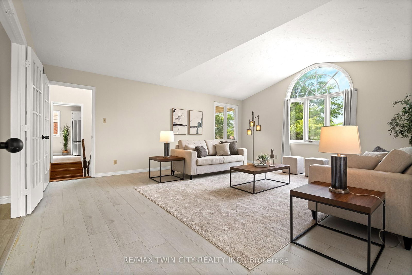 57 Yellow Birch Drive • Kitchener, ON photo 8