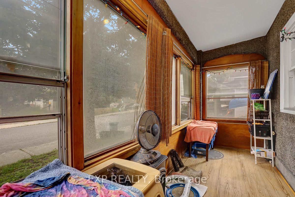 108 Lebreton Street N • Ottawa, ON photo 10