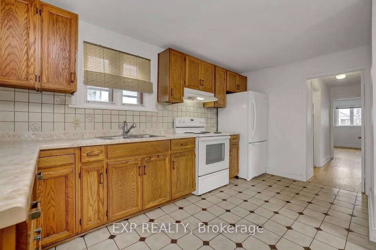 108 Lebreton Street N • Ottawa, ON photo 12