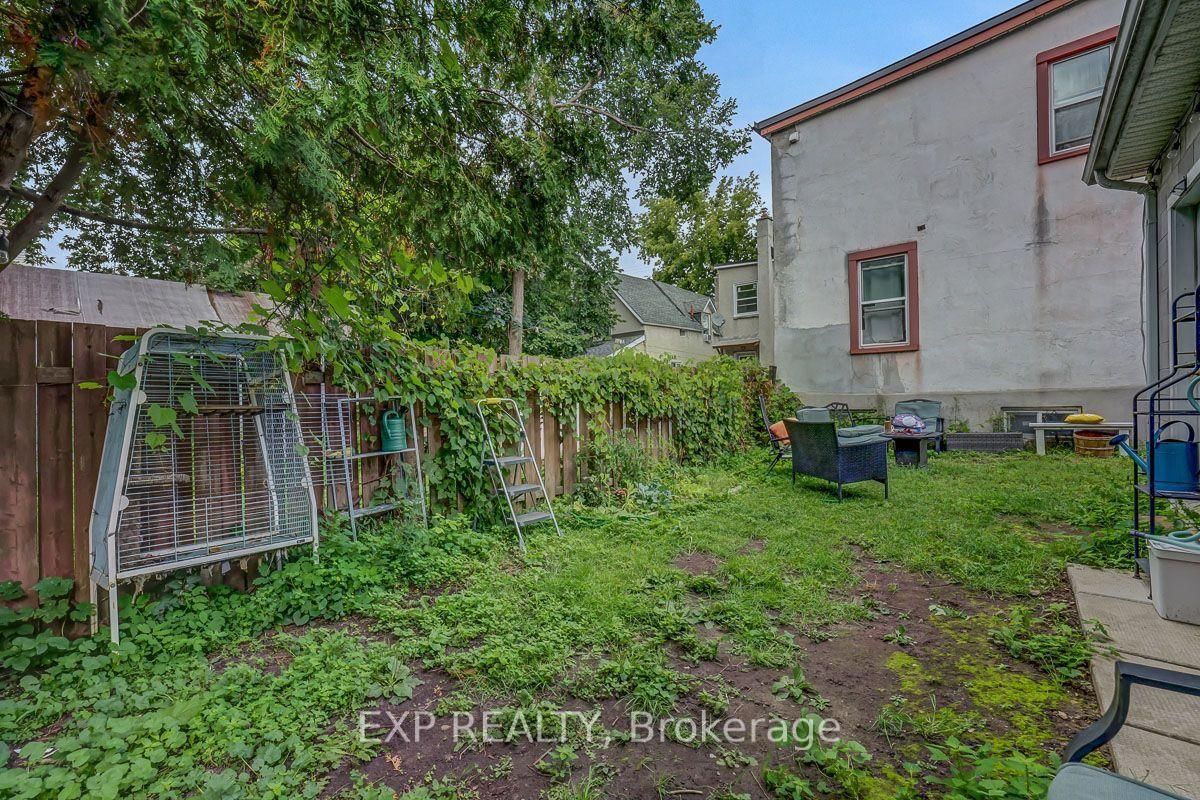 108 Lebreton Street N • Ottawa, ON photo 47