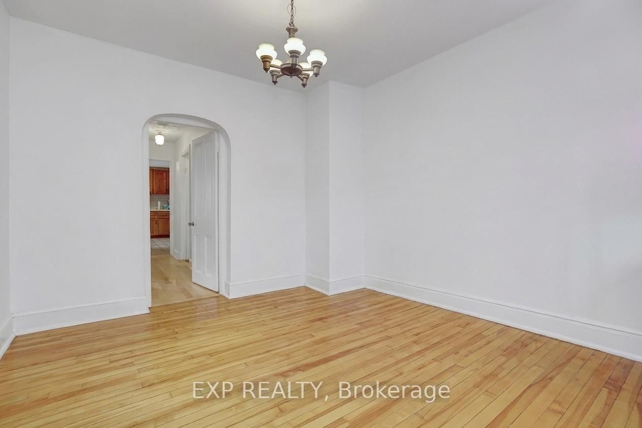108 Lebreton Street N • Ottawa, ON photo 9
