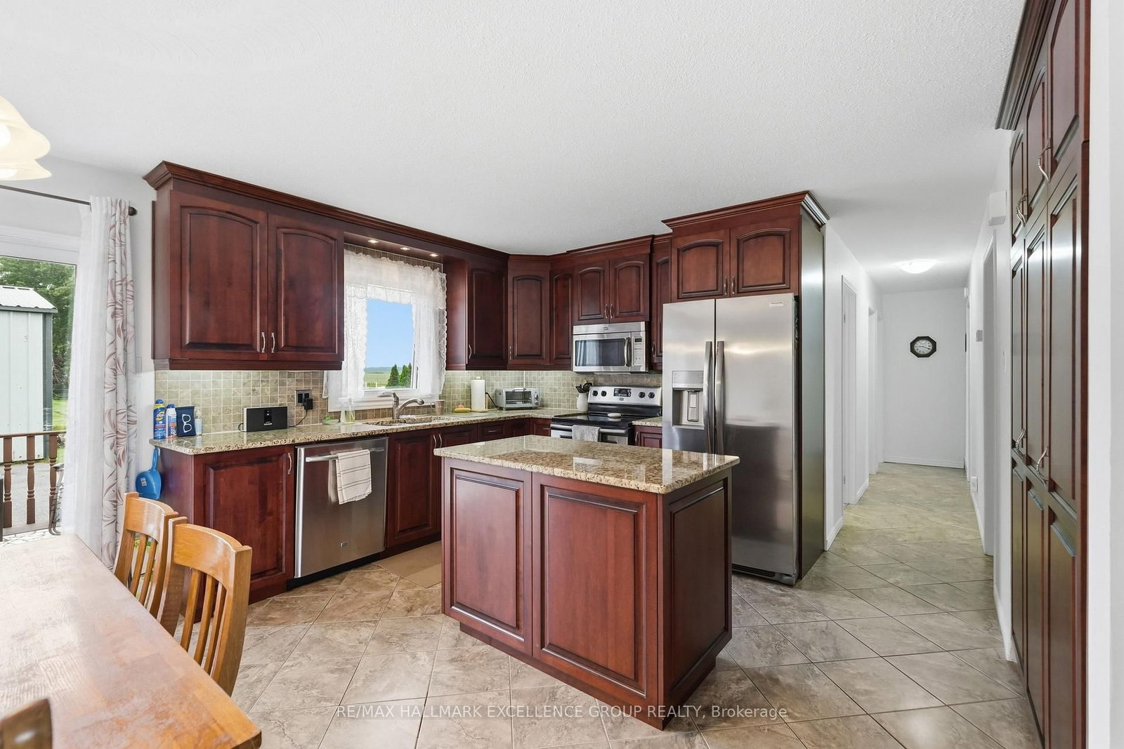 3160 Dunning Road • Sarsfield, ON photo 10