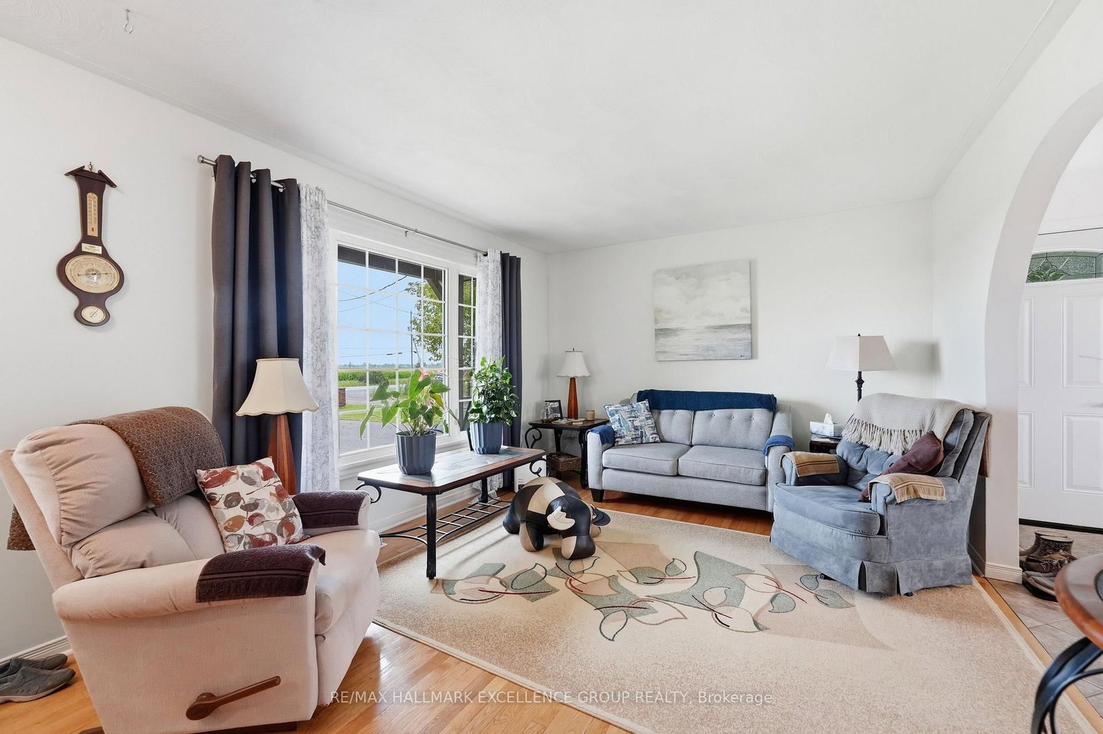 3160 Dunning Road • Sarsfield, ON photo 4