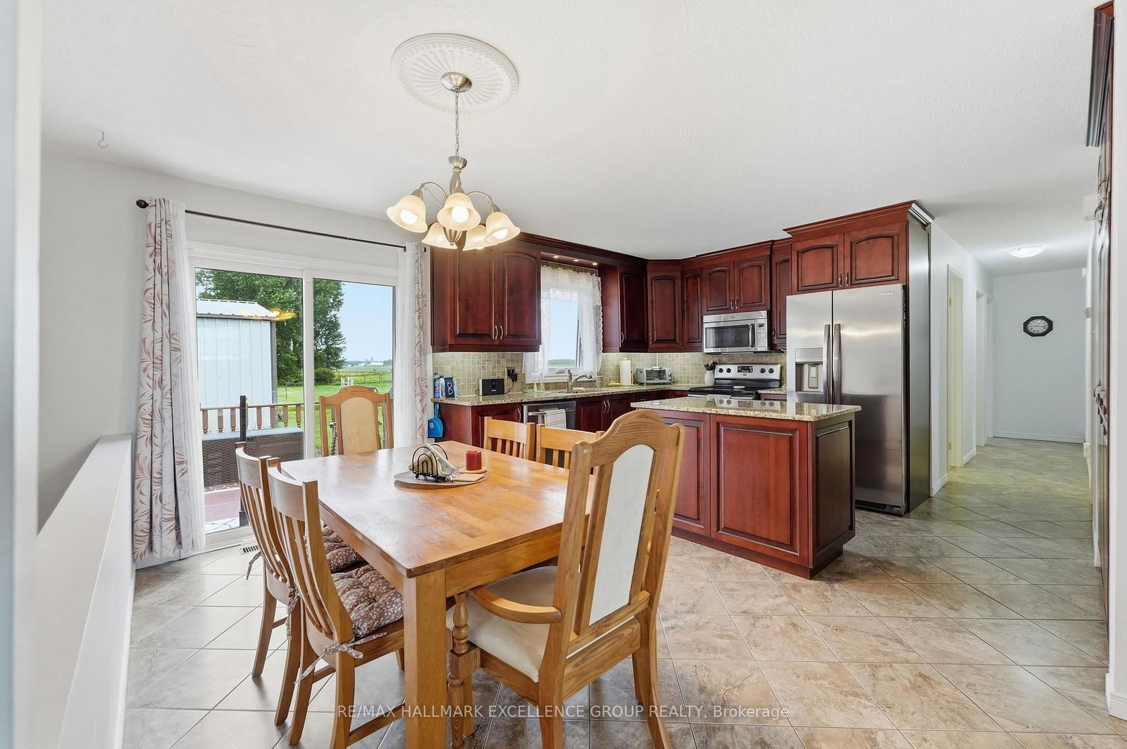 3160 Dunning Road • Sarsfield, ON photo 8