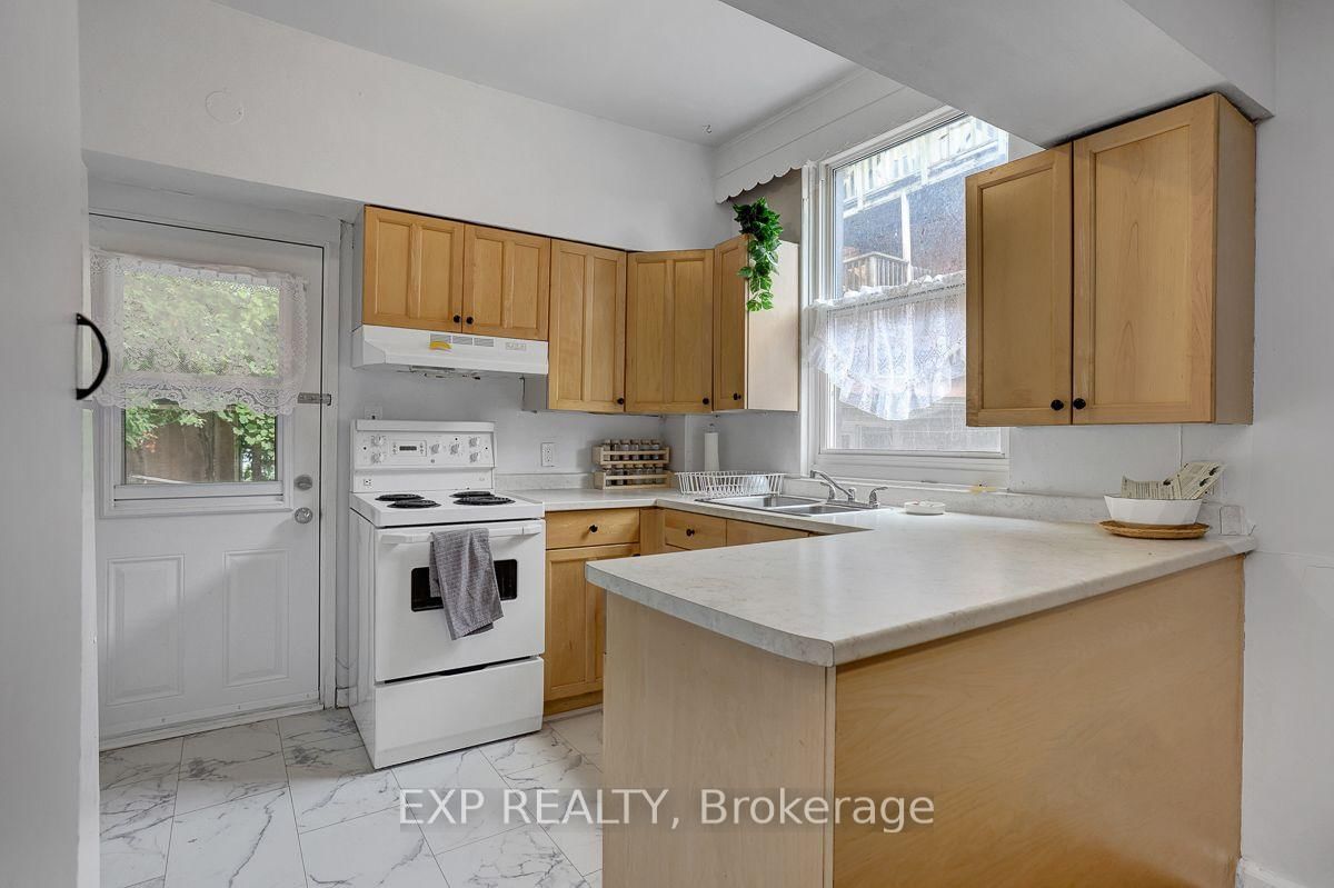 127 Osgoode Street • Ottawa, ON photo 12