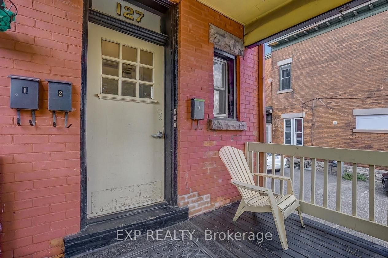 127 Osgoode Street • Ottawa, ON photo 3