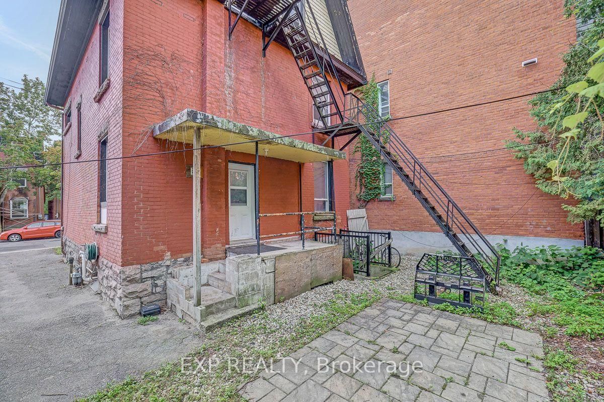 127 Osgoode Street • Ottawa, ON photo 48