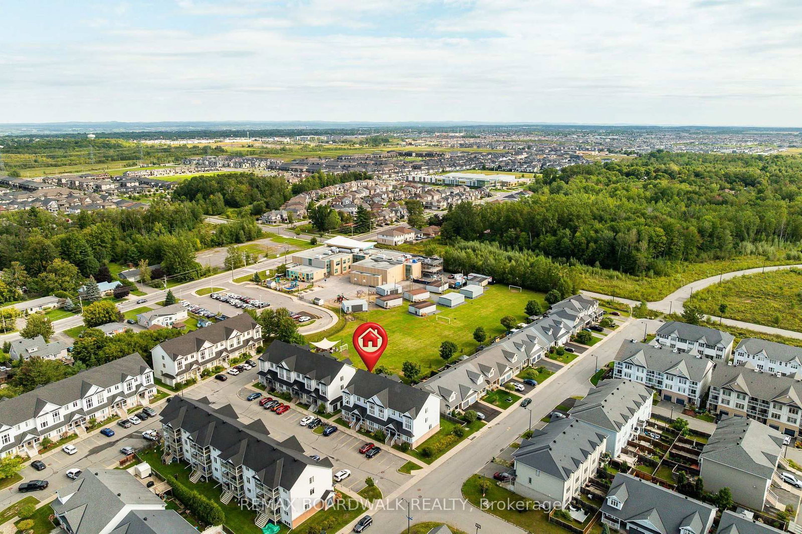 312 Galston Private • Ottawa, ON photo 33