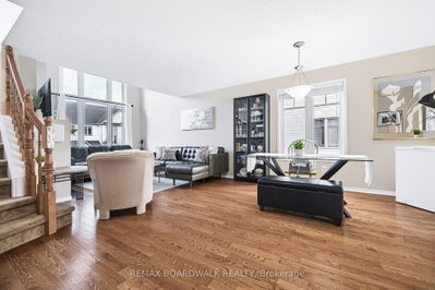 312 Galston Private • Ottawa, ON photo 5