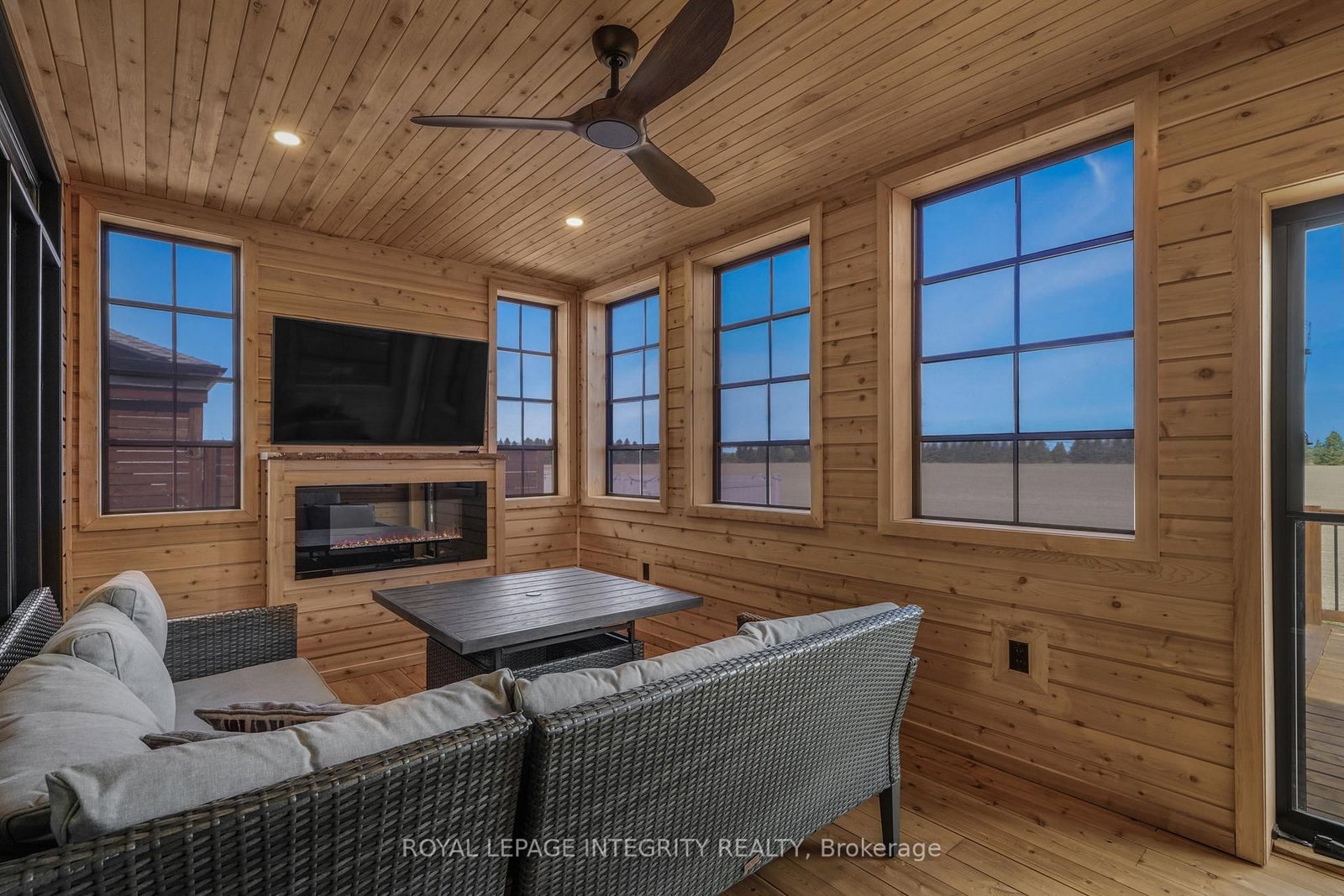 400 Colmar Street • Russell, ON photo 16