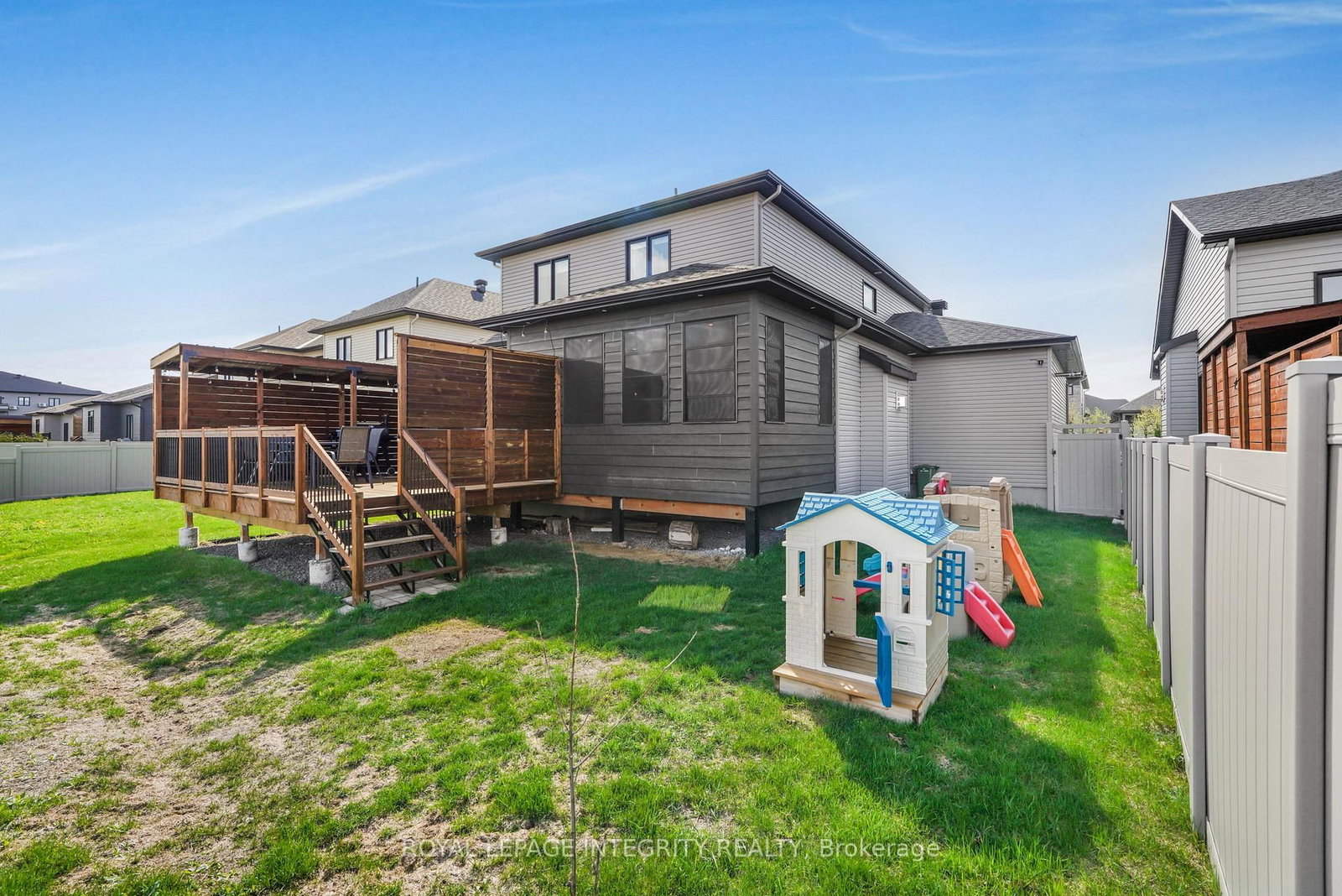 400 Colmar Street • Russell, ON photo 33