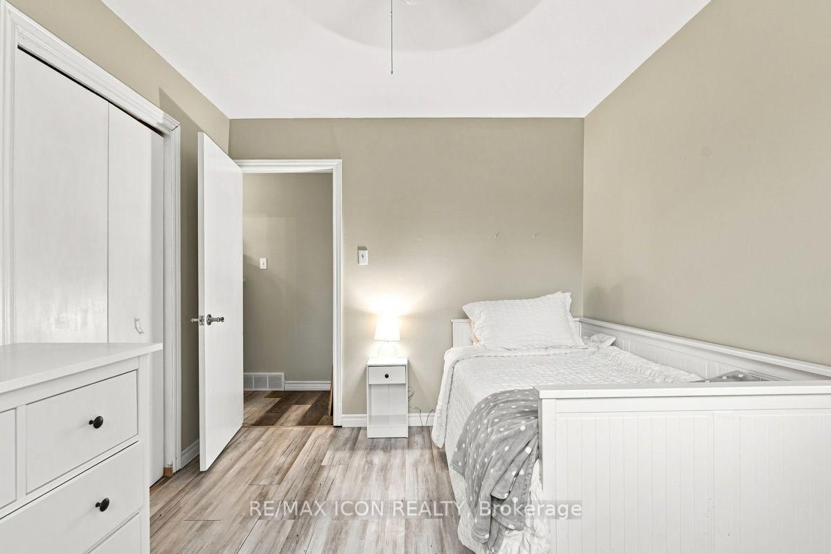 25 Upcott Crescent • London South, ON photo 19