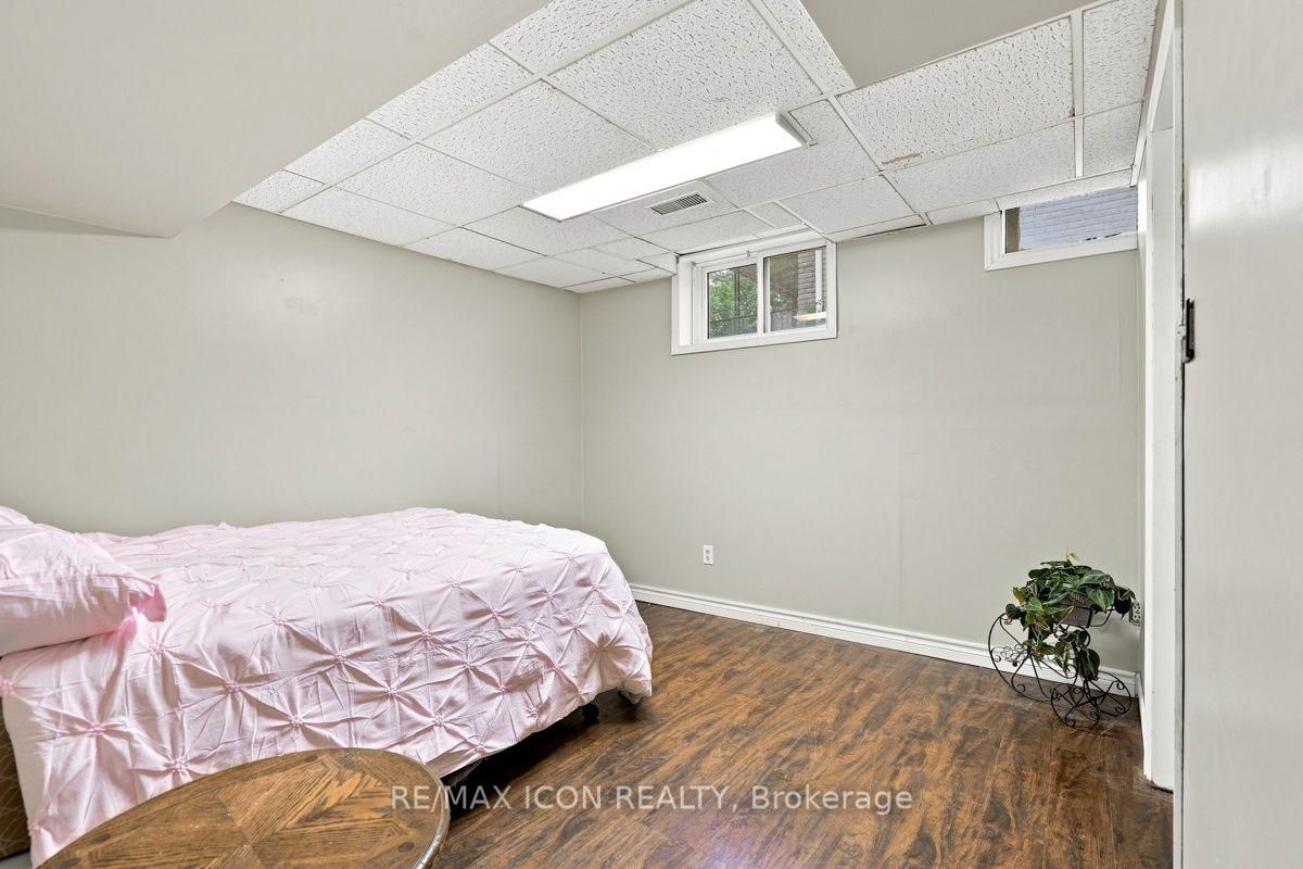 25 Upcott Crescent • London South, ON photo 30