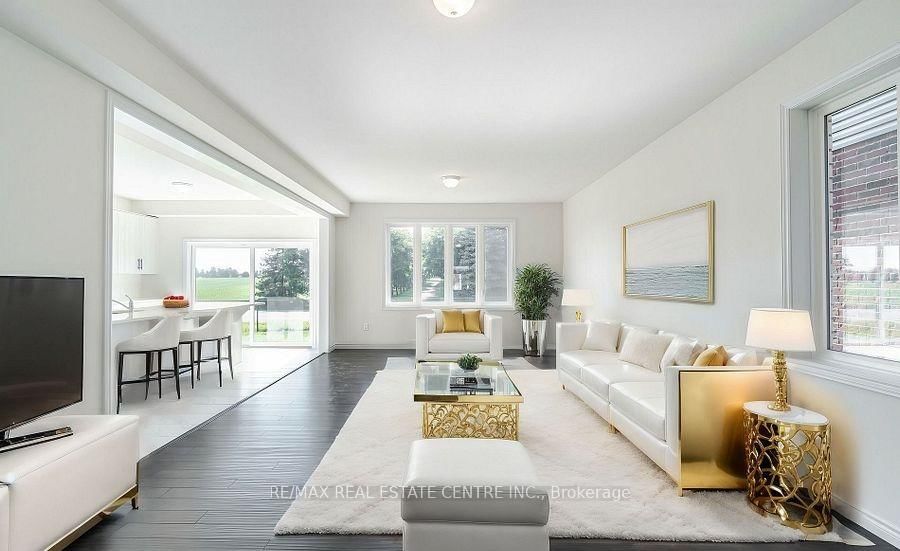 36 Henry Maracle Street • North Dumfries, ON photo 3