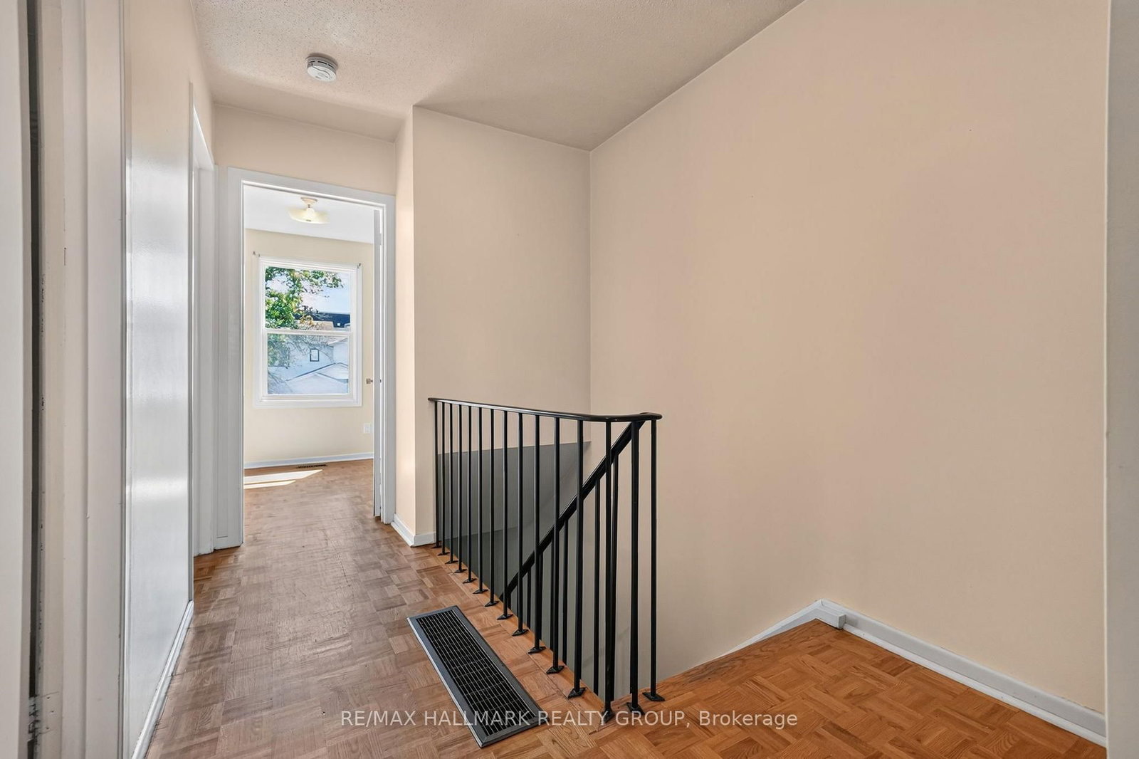 3445 Southgate Road • Ottawa, ON photo 24
