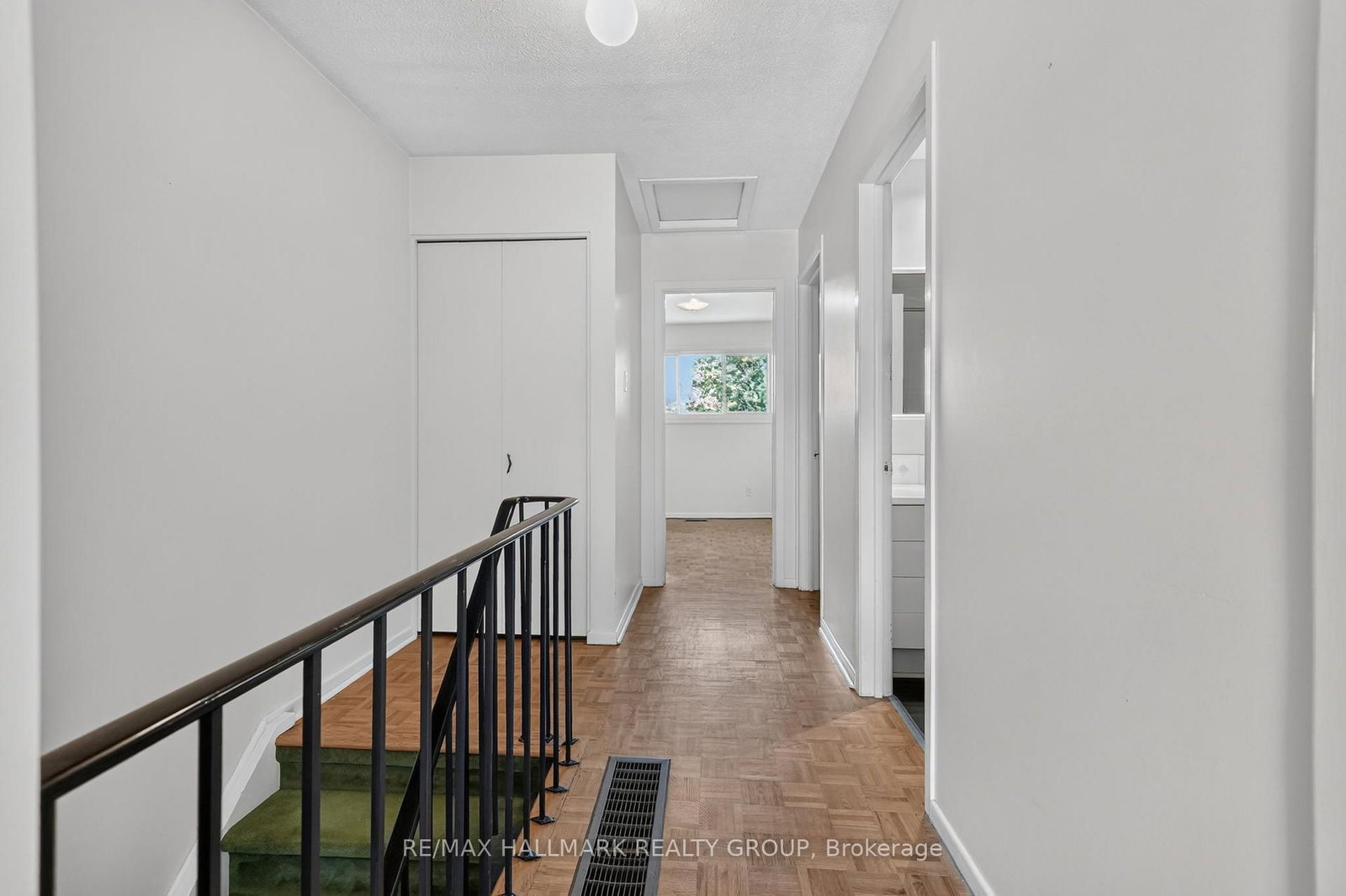 3445 Southgate Road • Ottawa, ON photo 25