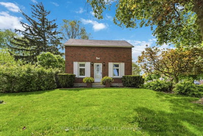 Detached House for sale at 304 Scott Street, St. Catharines, Ontario, L2N 1J5 - Fairview - MLS: X13734786