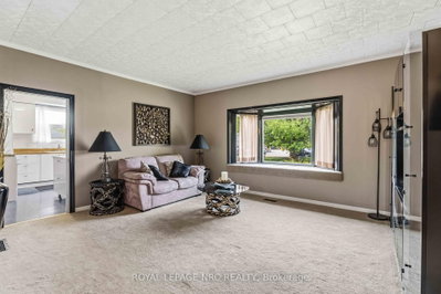 304 Scott Street S • St. Catharines, ON photo 5