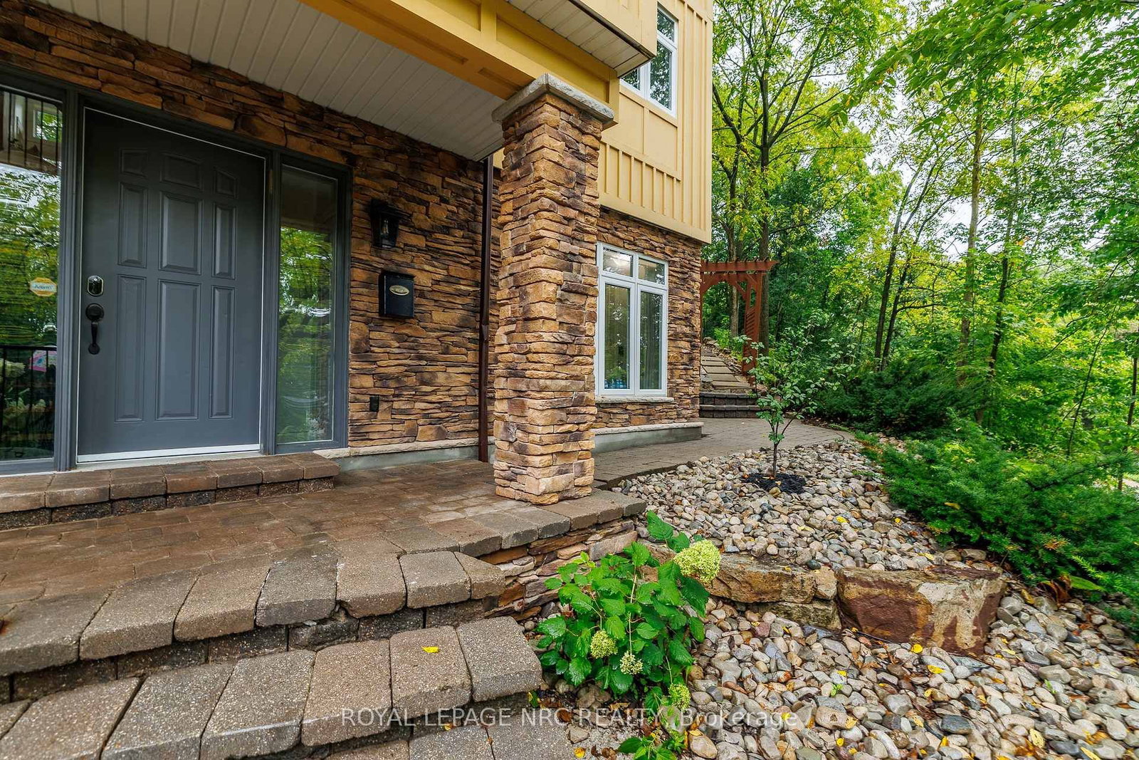 50 Tremont Drive • St. Catharines, ON photo 50