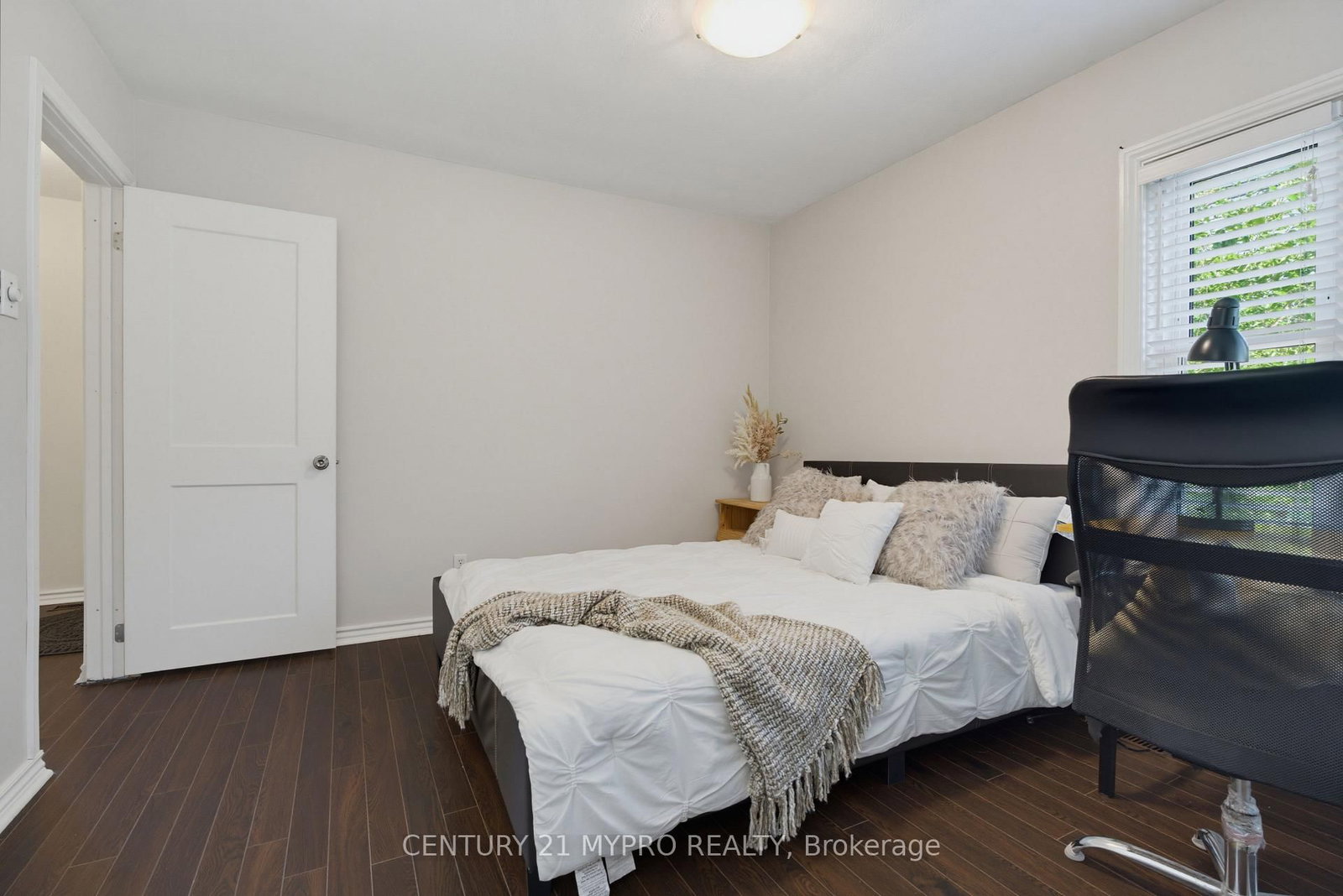 756 Cheapside Street • London East, ON photo 13