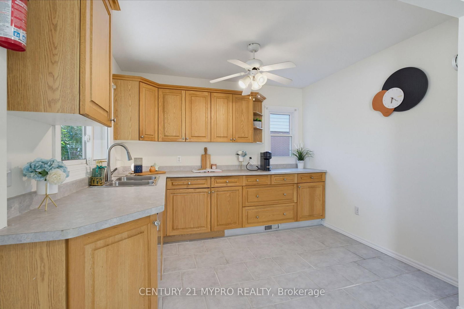 756 Cheapside Street • London East, ON photo 18