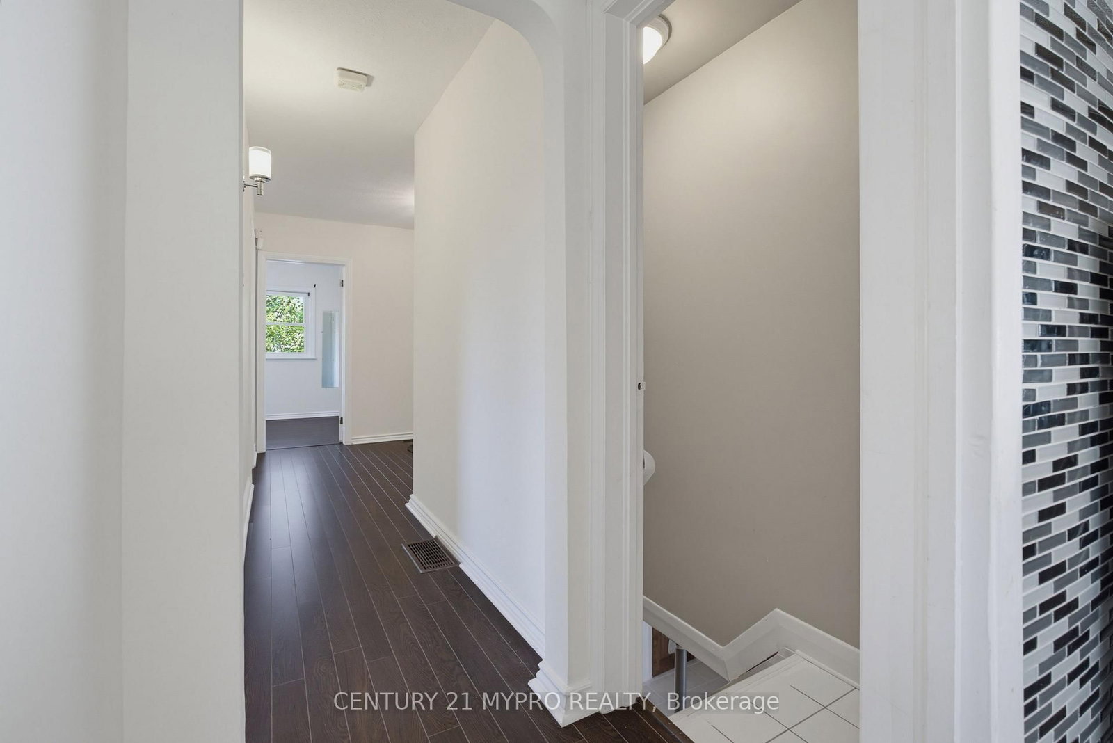 756 Cheapside Street • London East, ON photo 24