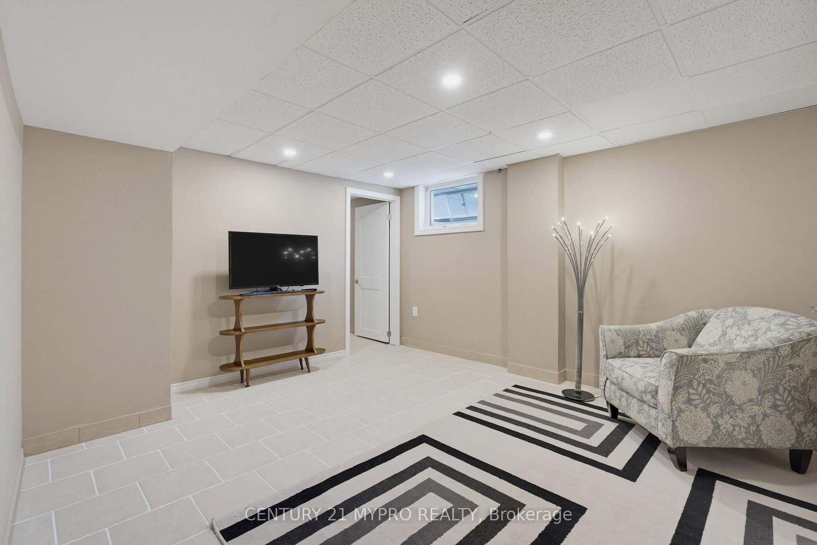 756 Cheapside Street • London East, ON photo 27