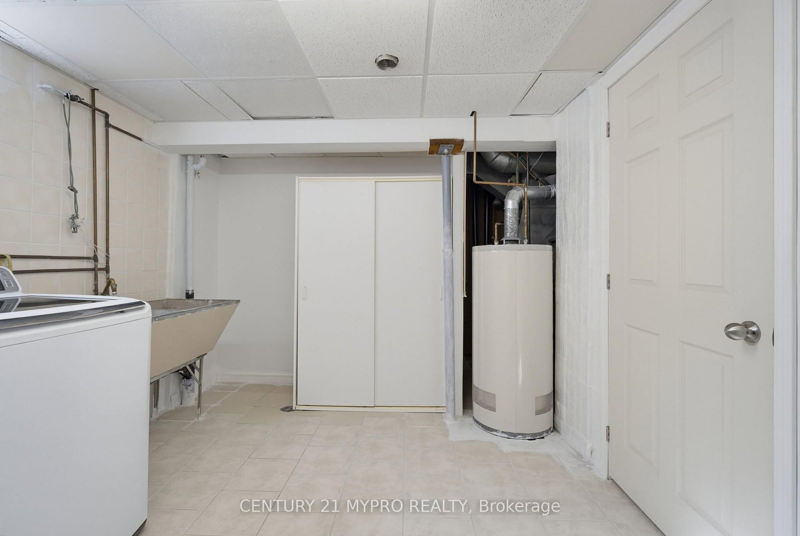 756 Cheapside Street • London East, ON photo 36