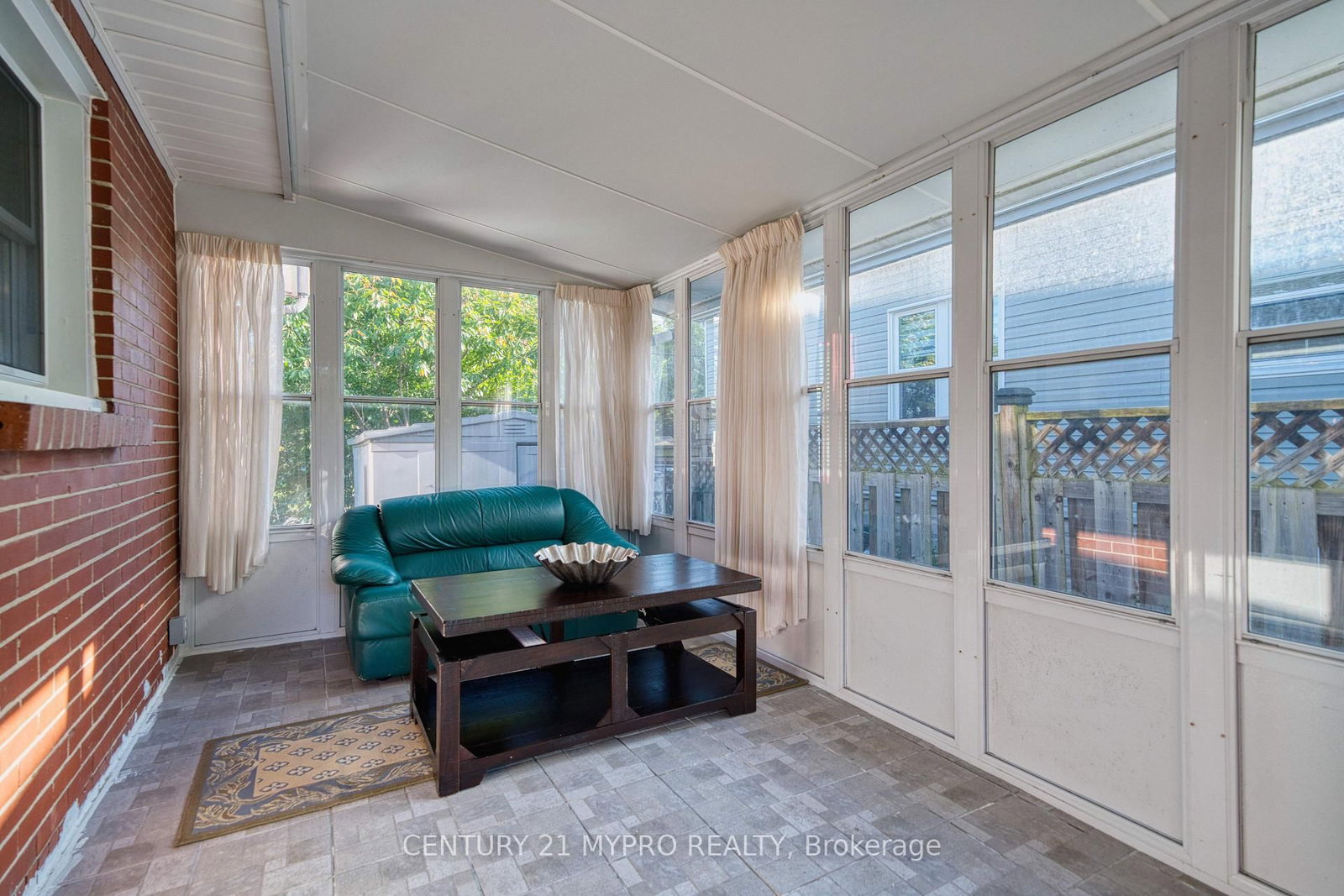 756 Cheapside Street • London East, ON photo 37