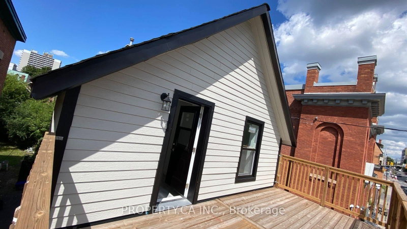 395 Gladstone Avenue Unit A