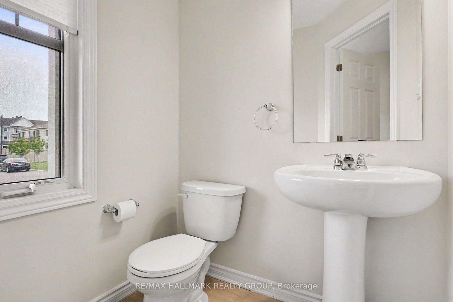 240 Sweetvalley Drive • Orleans, ON photo 18