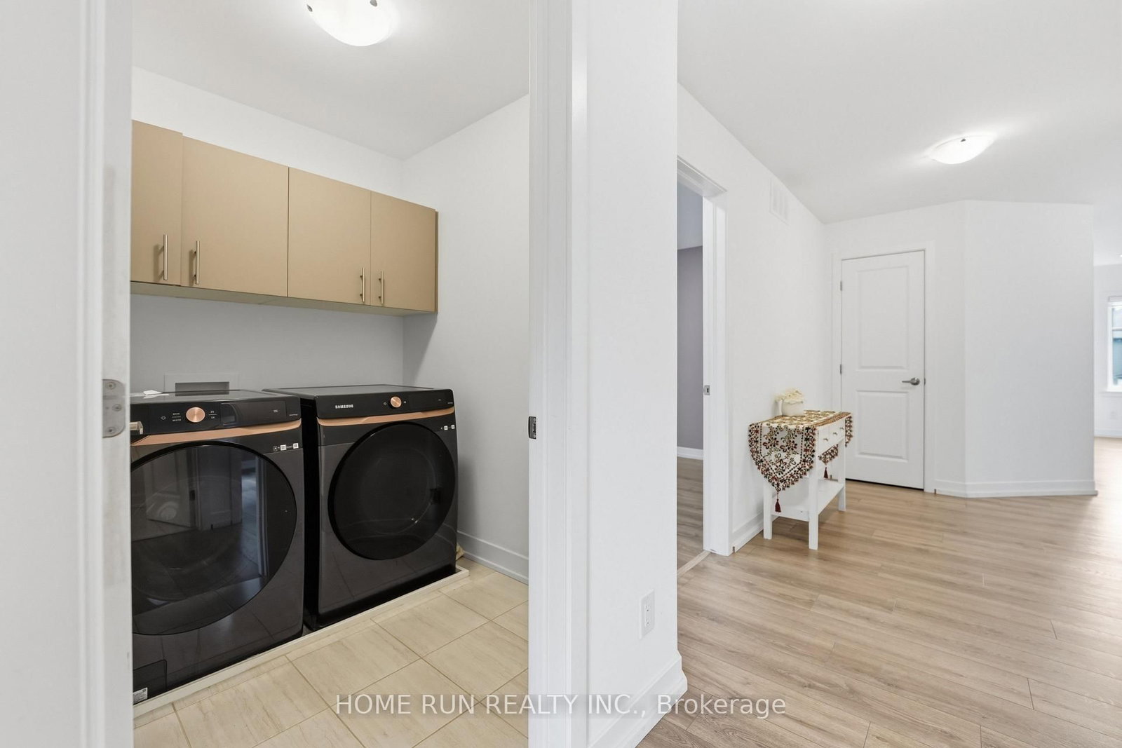 912 Duxbury Lane • Ottawa, ON photo 37