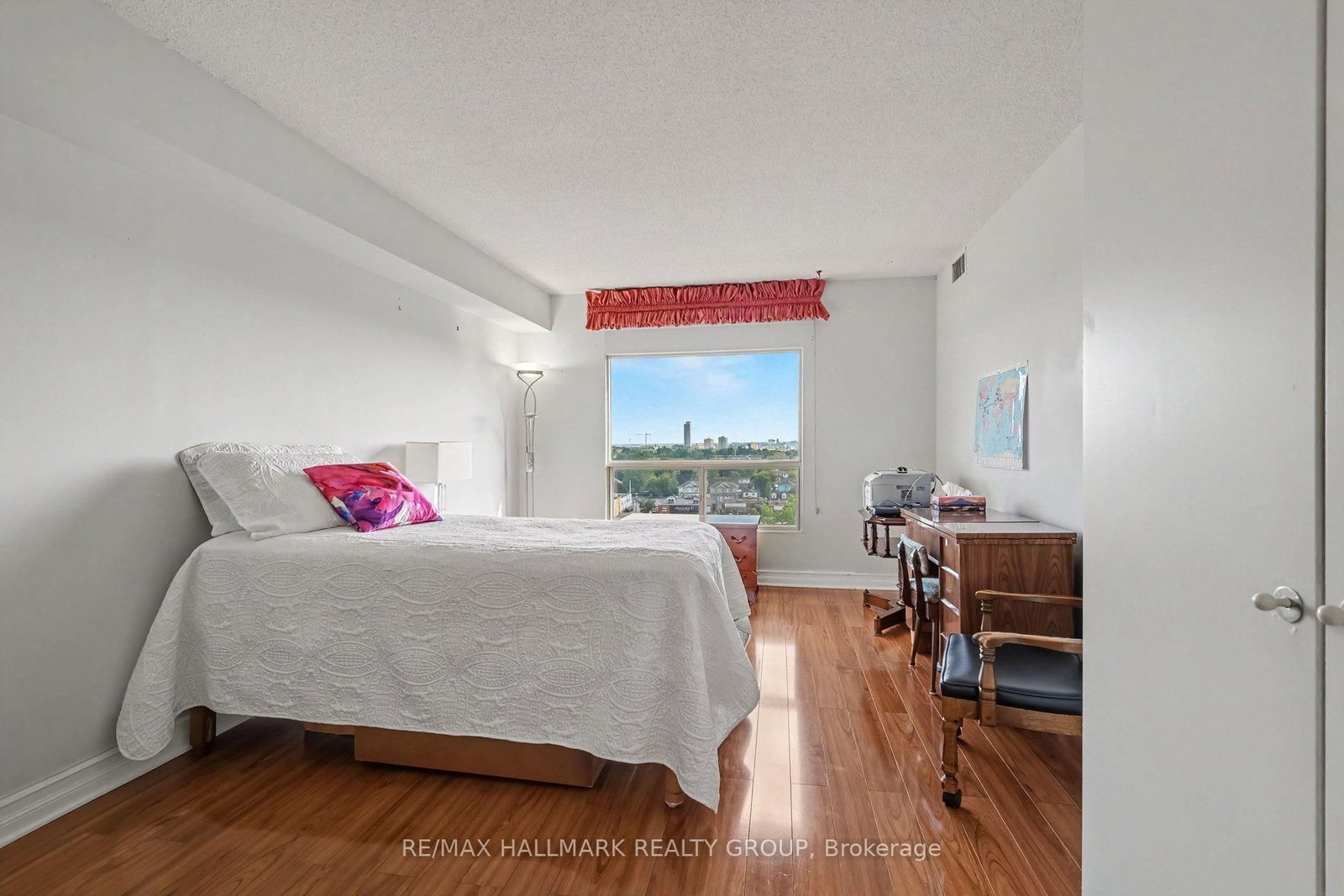 545 St Laurent Boulevard • #805 • Ottawa, ON photo 22