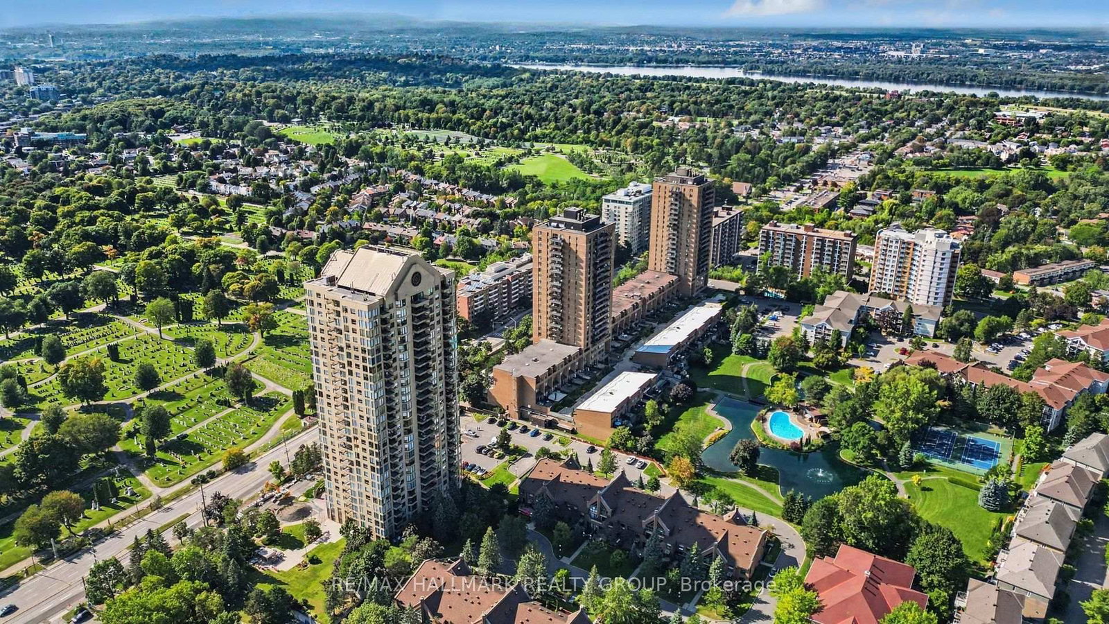 545 St Laurent Boulevard • #805 • Ottawa, ON photo 37