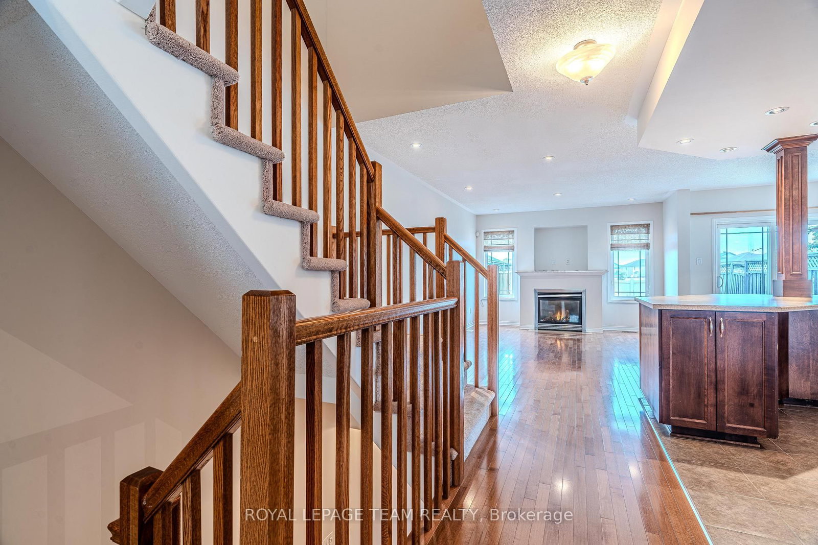 506 Pepperville Crescent • Ottawa, ON photo 4