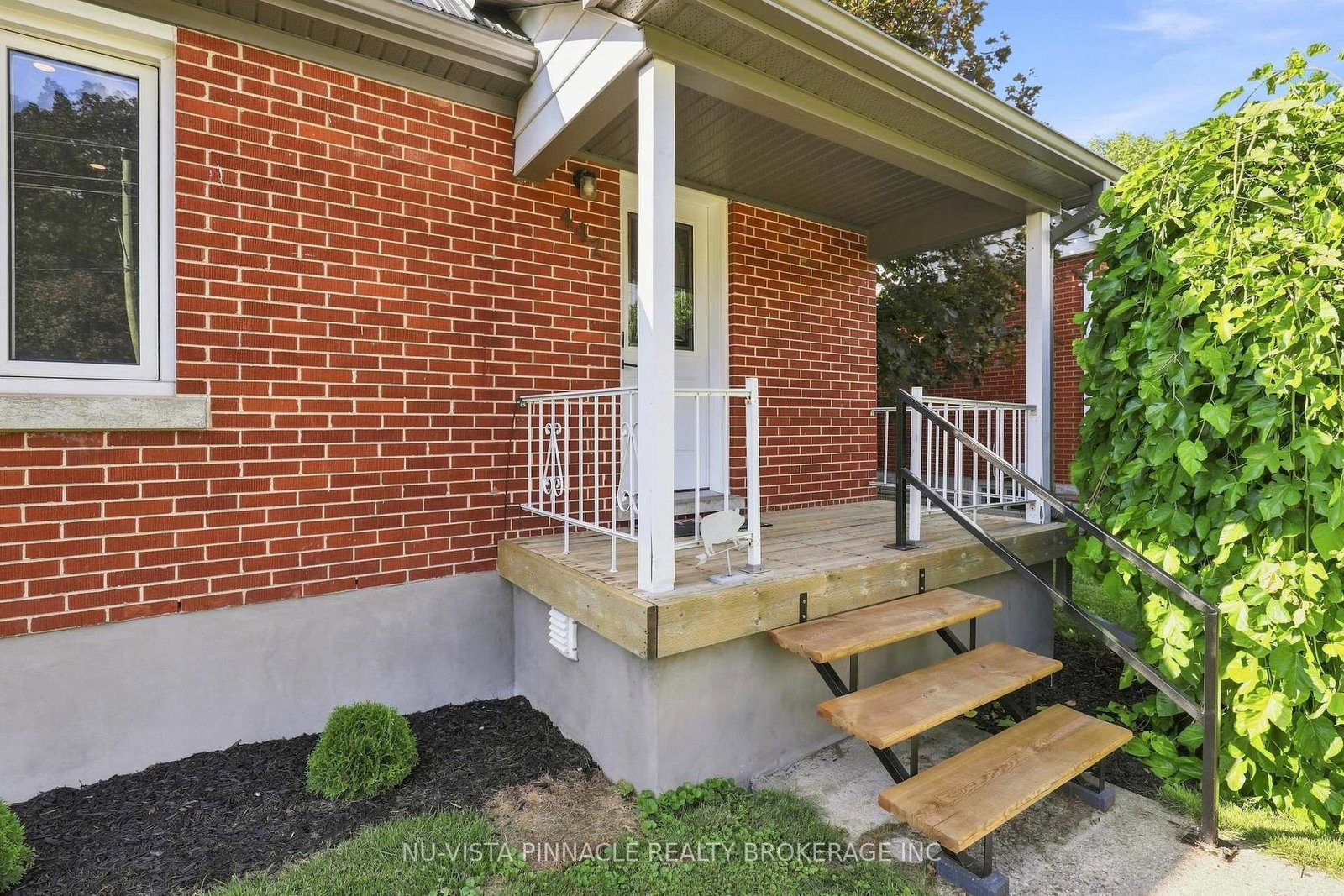 442 Grandview Avenue • Wilmot, ON photo 5