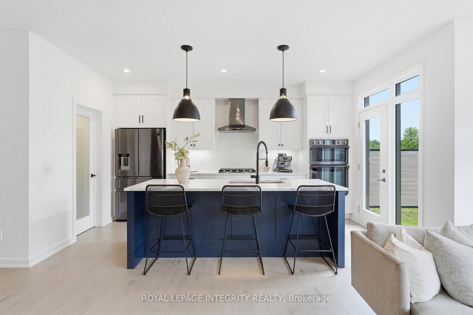 300 Wigwas Street • Ottawa, ON photo 12