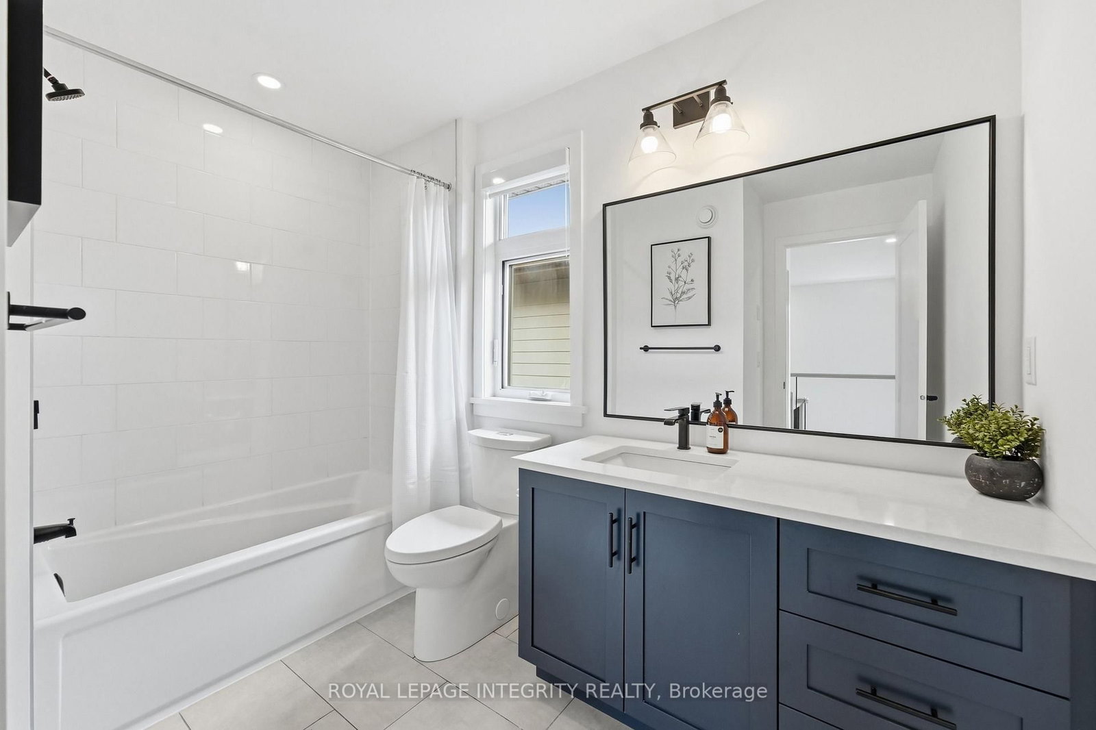 300 Wigwas Street • Ottawa, ON photo 34